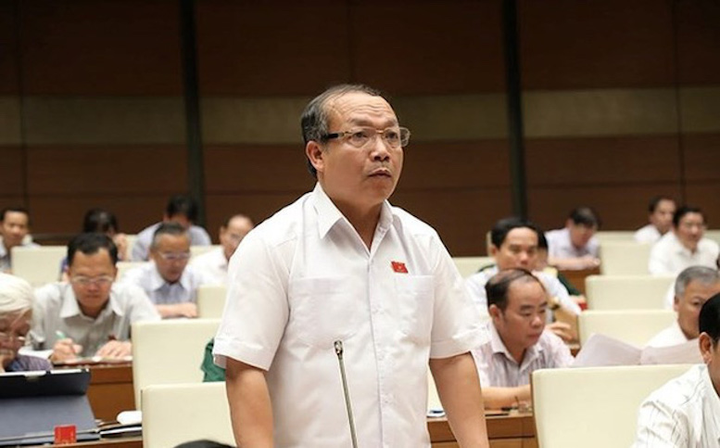 ĐBQH: 'Nhiều cán bộ có biệt phủ, xe sang, đi lên từ đất, lụi tàn cũng vì đất' - 1