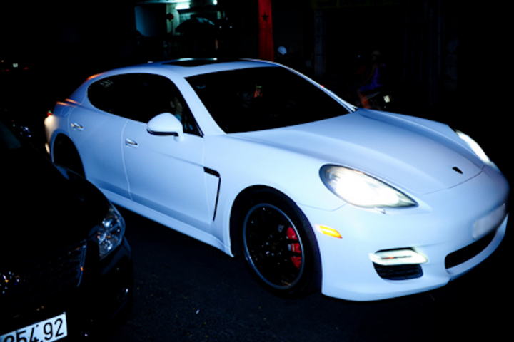 Sao Việt nào đang sở hữu xe sang Porsche? - 4