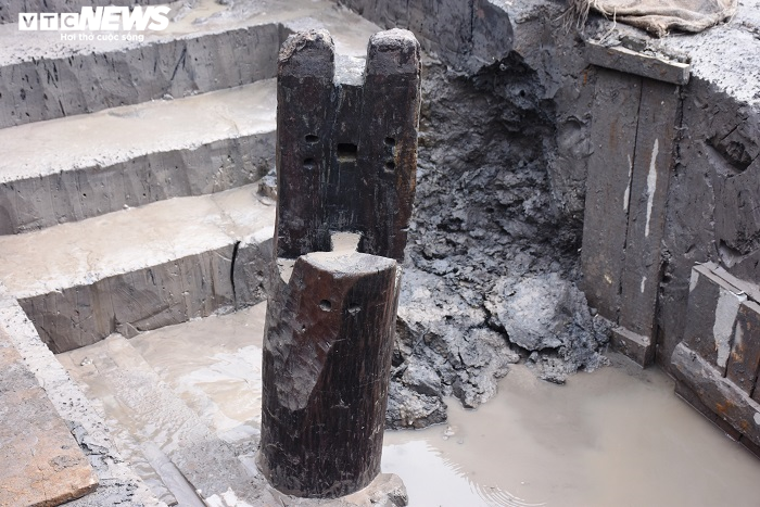 Cận cảnh bãi cọc vừa phát lộ nghi liên quan đến trận chiến Bạch Đằng năm 1288 - 2
