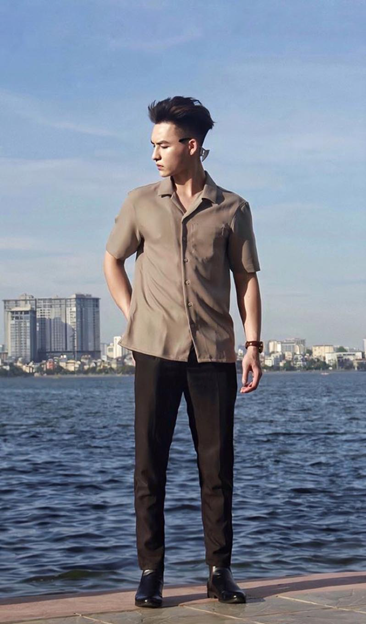 Nam sinh Đại học Bách khoa bỗng chốc nổi tiếng nhờ khoảnh khắc bị chụp lén - 2