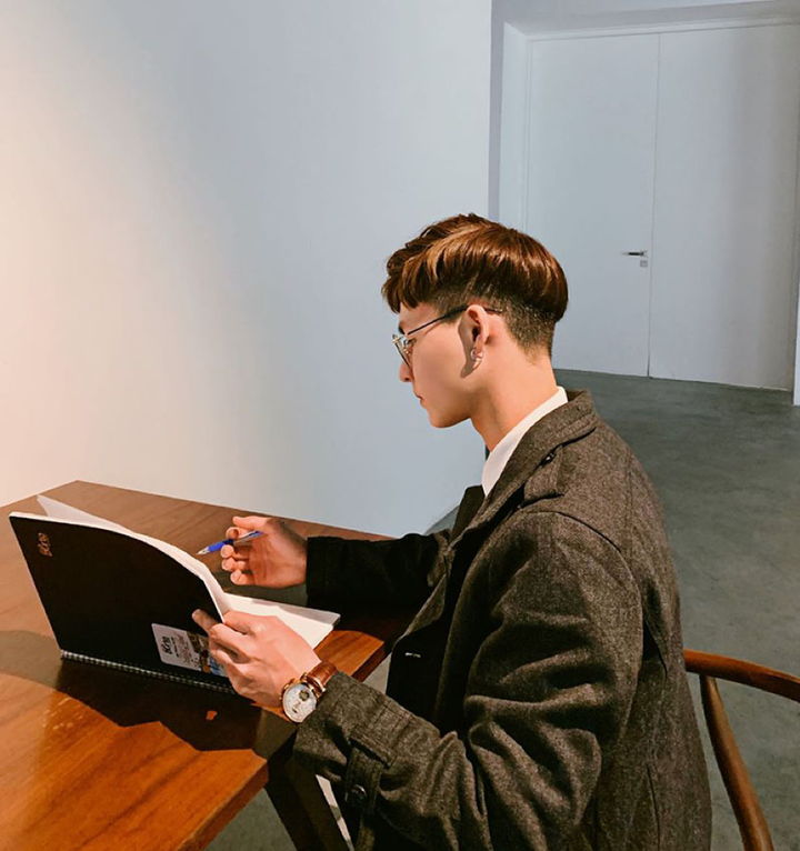 Nam sinh Đại học Bách khoa bỗng chốc nổi tiếng nhờ khoảnh khắc bị chụp lén - 5