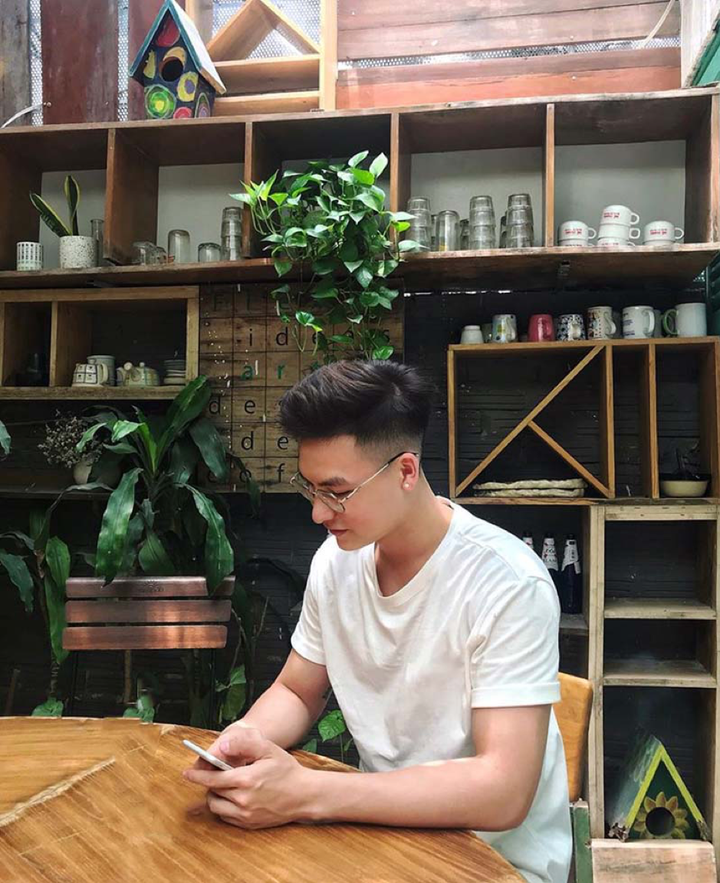 Nam sinh Đại học Bách khoa bỗng chốc nổi tiếng nhờ khoảnh khắc bị chụp lén - 3