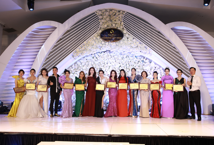 Top 30 phụ nữ truyền cảm hứng Happy Women 2020 - Những điều phi thường nhỏ bé - 2