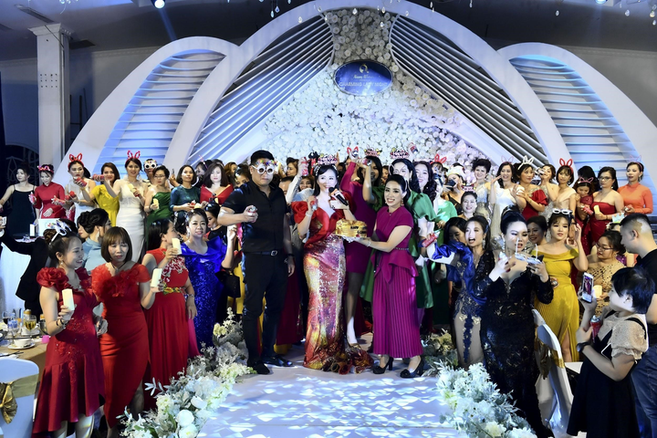 Top 30 phụ nữ truyền cảm hứng Happy Women 2020 - Những điều phi thường nhỏ bé - 5