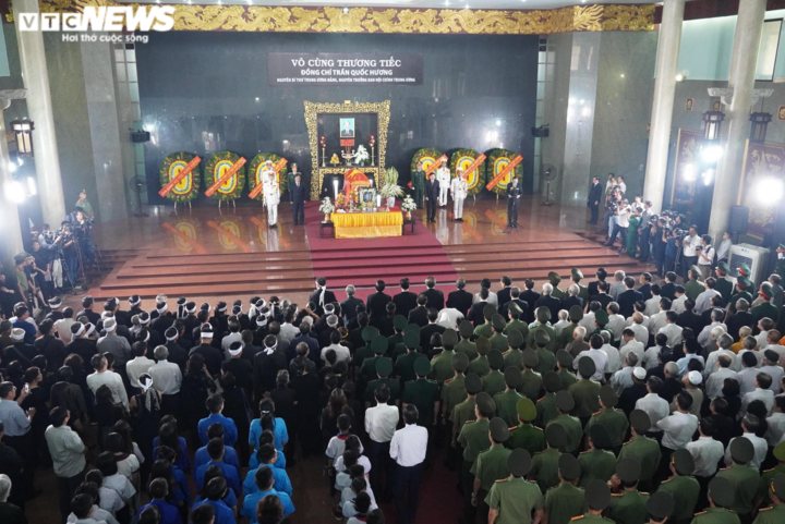Tiễn đưa nhà tình báo huyền thoại Mười Hương về nơi an nghỉ - 1