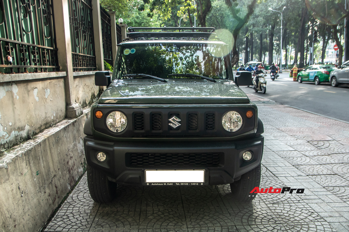 Dàn siêu xe gây choáng ngợp của 'Vua cà phê' Đặng Lê Nguyên Vũ - 17