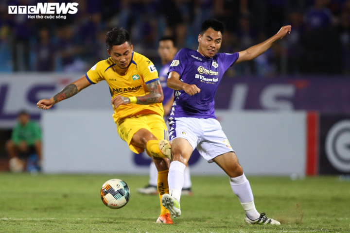 Trực tiếp Hà Nội FC 0-1 SLNA - 4