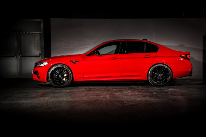BMW M5 2021 : Một huyền thoại được bổ sung công nghệ - 2