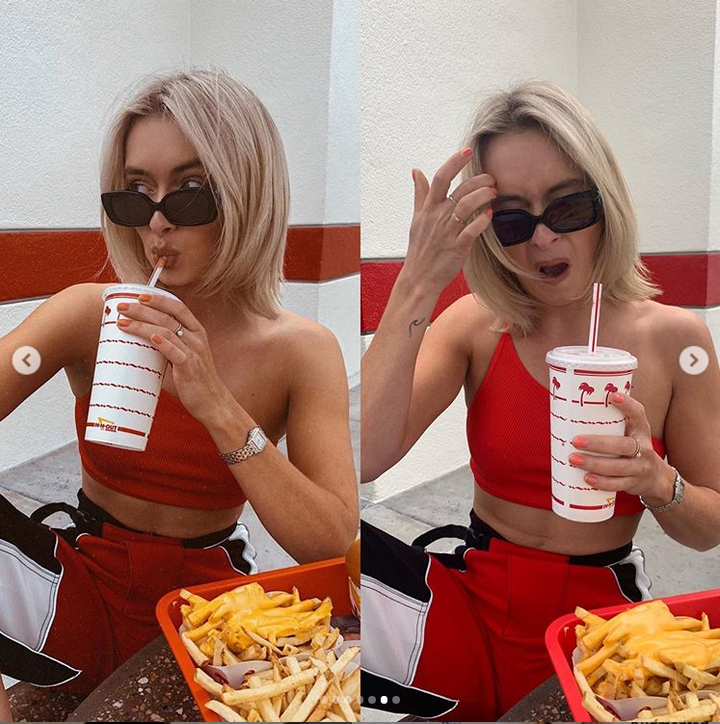 Dám đăng ảnh thật lộ bụng mỡ, nếp nhăn, siêu mẫu hút fan trên mạng xã hội - 12