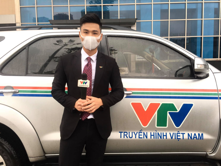 MC Phương Nam: 'Có khán giả nhắn tin cho tôi suốt 2 năm để kết bạn Facebook' - 2