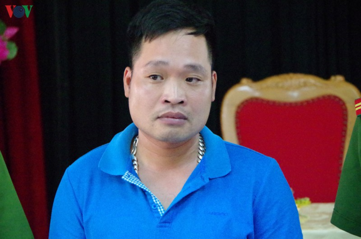 Bắt hiệu phó trường y làm giả giấy khám sức khỏe - 1
