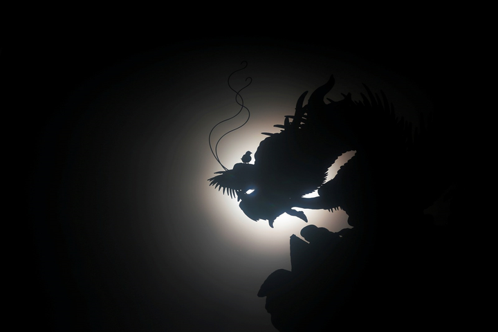 Những hình ảnh nhật thực tuyệt đẹp khắp nơi trên thế giới - 12