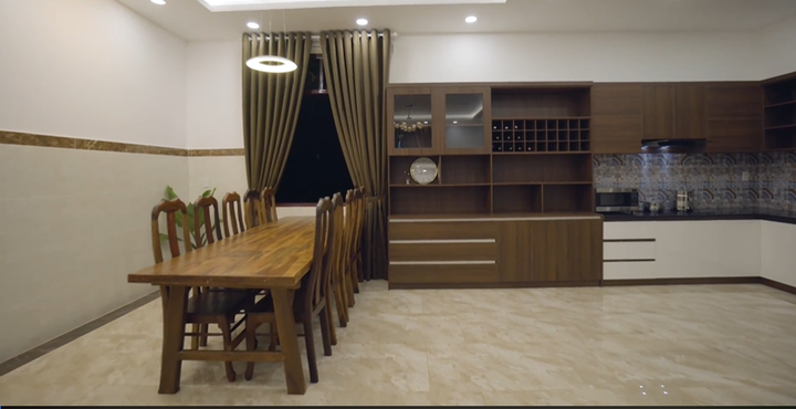 Hoa hậu H'Hen Niê khoe ngôi nhà vừa sửa cho ba mẹ - 3