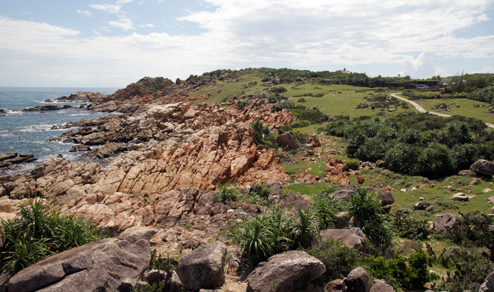 Bức tranh hoang sơ tuyệt đẹp của Gành Đèn, Phú Yên - 9