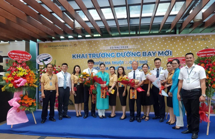 Vietnam Airlines khai trương 2 đường bay mới từ Buôn Ma Thuột - 4