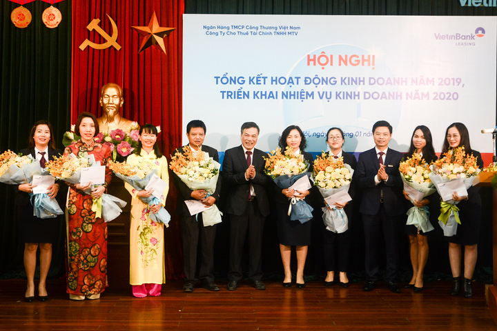 VietinBank lựa chọn Nhà đầu tư chiến lược nước ngoài cho VietinBank Leasing - 1