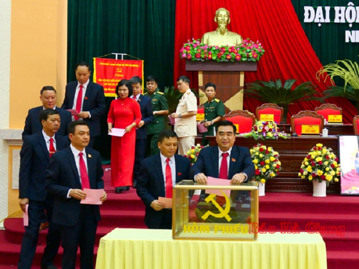 Khai mạc Đại hội đại biểu Đảng bộ huyện Quản Bạ - Hà Giang - 4