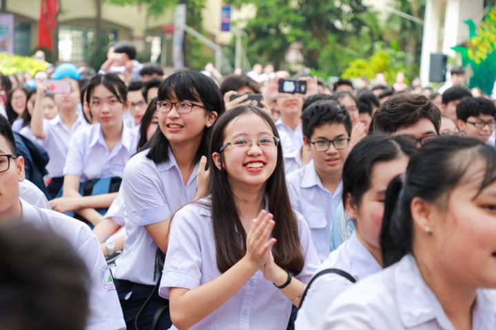 Học phí và điểm chuẩn 13 trường kinh tế hot nhất cả nước - 2