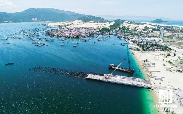 Tạm dừng lập Quy hoạch tổng thể khu kinh tế đặc biệt Bắc Vân Phong - 1