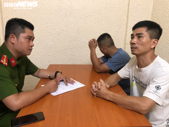 Lời khai buồn cười của kẻ bán gương ô tô vặt trộm: Làm vì muốn giúp đỡ nạn nhân - 1