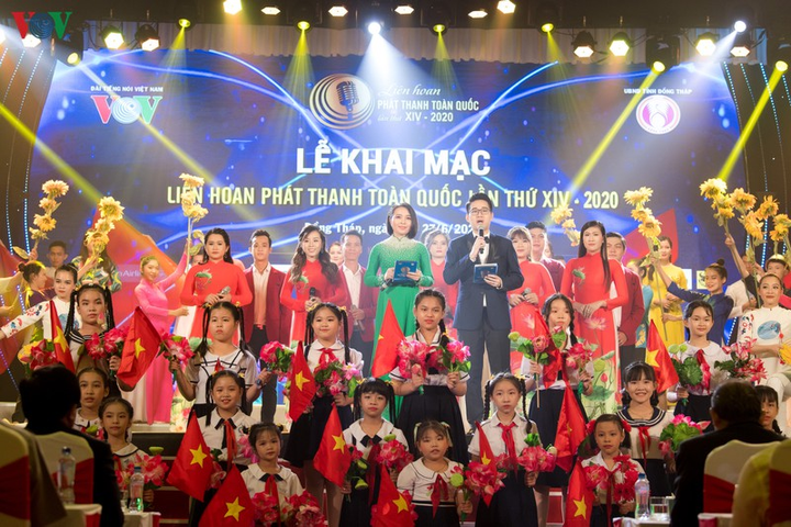 Toàn cảnh lễ khai mạc Liên hoan Phát thanh toàn quốc lần thứ XIV - 1