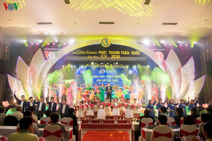 Toàn cảnh lễ khai mạc Liên hoan Phát thanh toàn quốc lần thứ XIV - 14