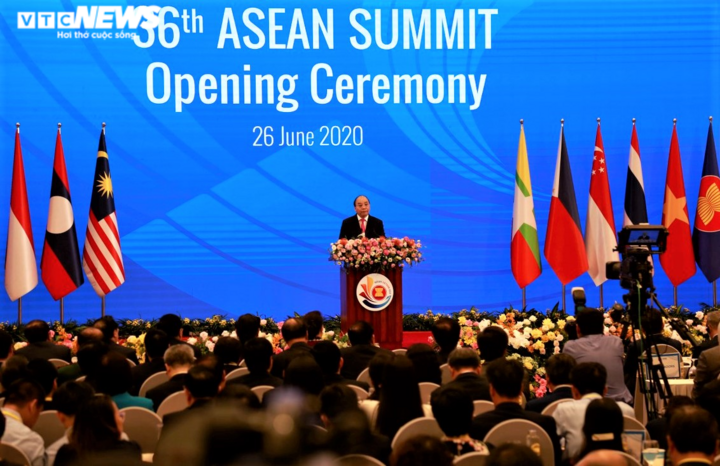 Ảnh: Lễ khai mạc Hội nghị Cấp cao ASEAN lần thứ 36 - 6