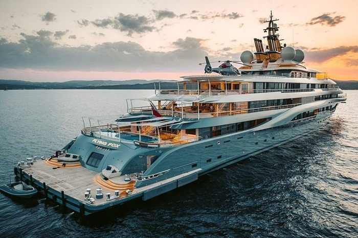 Có gì trong siêu du thuyền đắt nhất thế giới, giá thuê 4 triệu USD/tuần? - 4