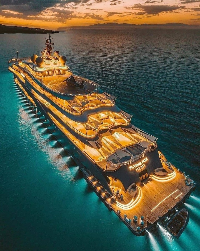 Có gì trong siêu du thuyền đắt nhất thế giới, giá thuê 4 triệu USD/tuần? - 5