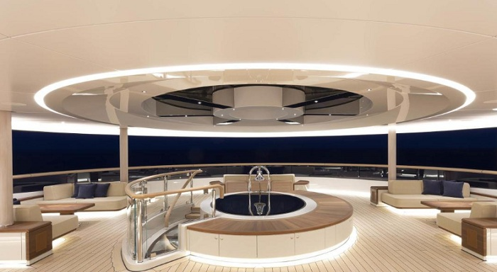 Có gì trong siêu du thuyền đắt nhất thế giới, giá thuê 4 triệu USD/tuần? - 6