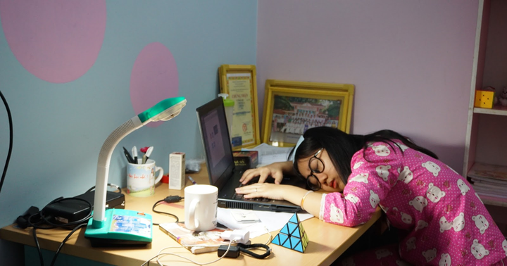 Cười ra nước mắt với những kiểu ôn thi 'bá đạo' của học sinh, sinh viên - 2