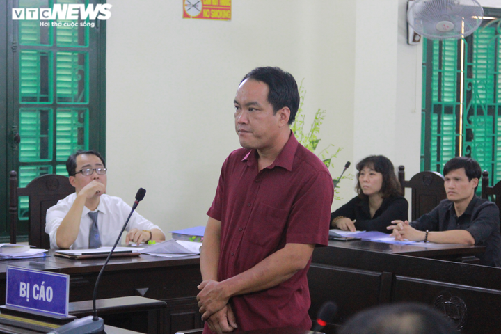 Xe chở rác tông chết nam sinh: Gia đình nạn nhân kiến nghị làm rõ 10 vấn đề - 2