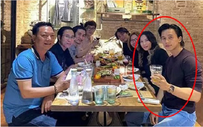 Mỹ Tâm, Mai Tài Phến kề cận tình cảm trong buổi gặp mặt người thân - 1