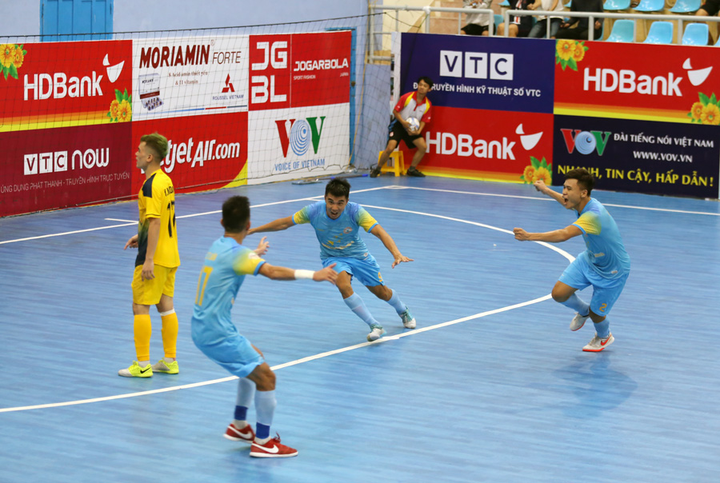 Sahako nếm mùi thất bại đầu tiên tại Giải Futsal HDBank VĐQG 2020 - 2