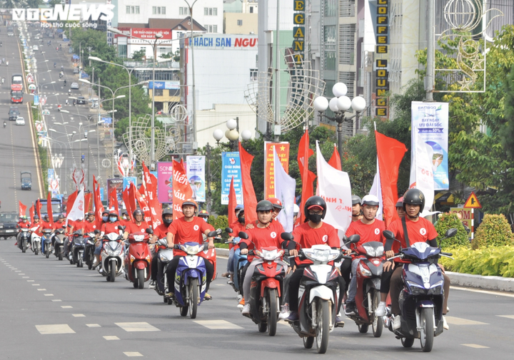 Nghìn người tham dự ngày hội hiến máu 'Giọt hồng cao nguyên' - 12