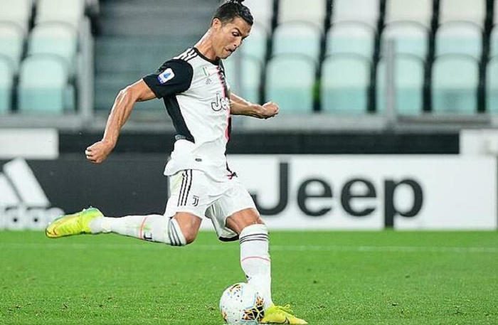 Rực sáng giúp Juventus thắng lớn, Ronaldo lập kỳ tích tuổi 36 - 1