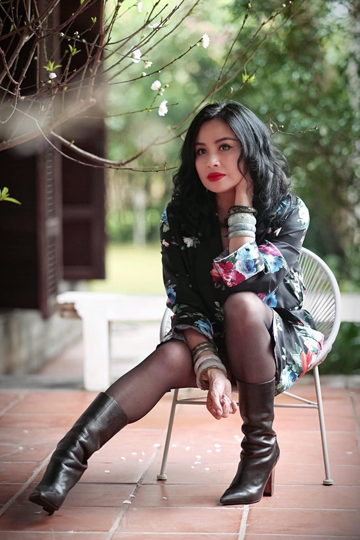 Nhan sắc trẻ mãi không già của ca sĩ Thanh Lam ở tuổi ngũ tuần - 5