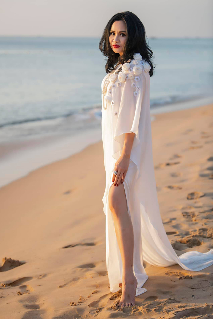 Nhan sắc trẻ mãi không già của ca sĩ Thanh Lam ở tuổi ngũ tuần - 7