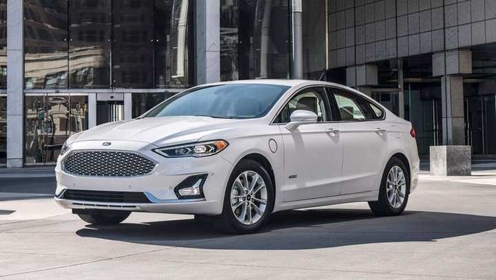 Điểm danh loạt xe sắp bị 'khai tử' - 4