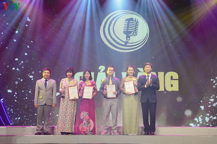 Toàn cảnh Lễ bế mạc và trao giải Liên hoan Phát thanh toàn quốc lần thứ XIV - 11