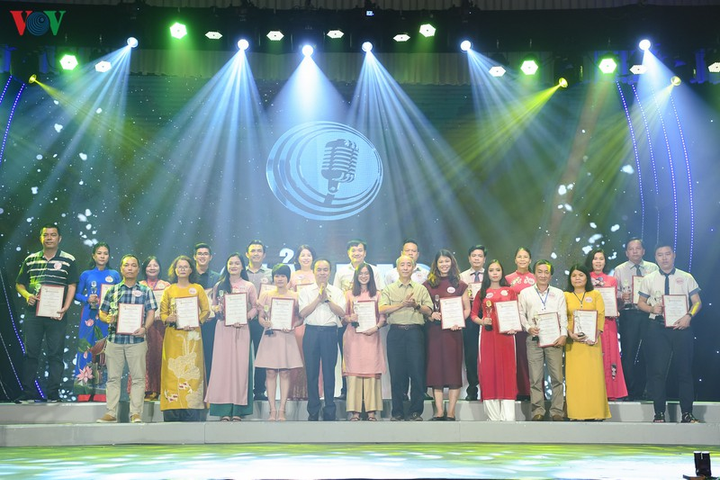 Toàn cảnh Lễ bế mạc và trao giải Liên hoan Phát thanh toàn quốc lần thứ XIV - 17