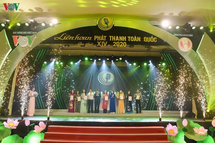 Toàn cảnh Lễ bế mạc và trao giải Liên hoan Phát thanh toàn quốc lần thứ XIV - 7