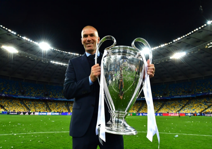 Zidane: Kỳ quan vĩ đại của Real Madrid - 1
