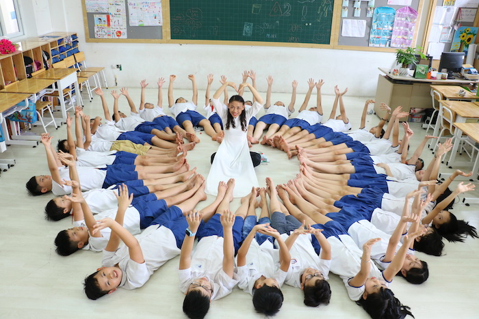 Bộ ảnh kỷ yếu của học sinh lớp 5 Hà Nội hút nghìn like - 9