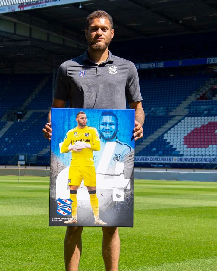 Thêm 7 cầu thủ chia tay SC Heerenveen, không có Đoàn Văn Hậu - 4