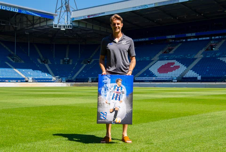 Thêm 7 cầu thủ chia tay SC Heerenveen, không có Đoàn Văn Hậu - 7