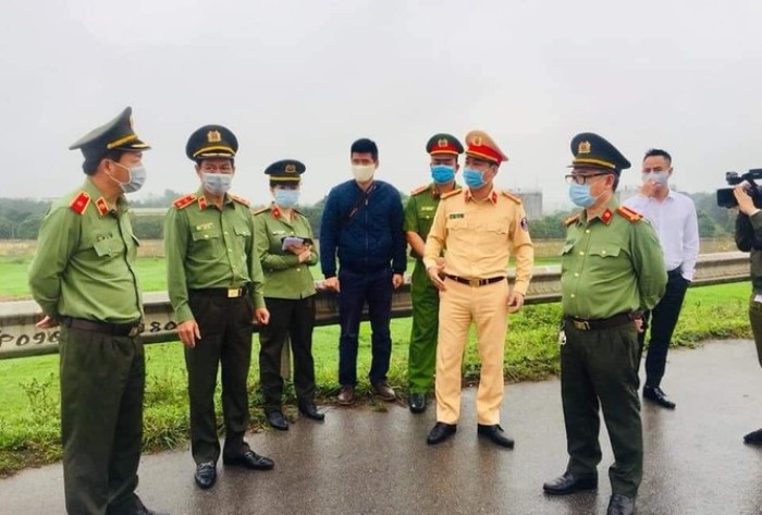 Trung tướng Đoàn Duy Khương: 'Chưa đêm nào tôi được ngủ trước 2h sáng' - 1