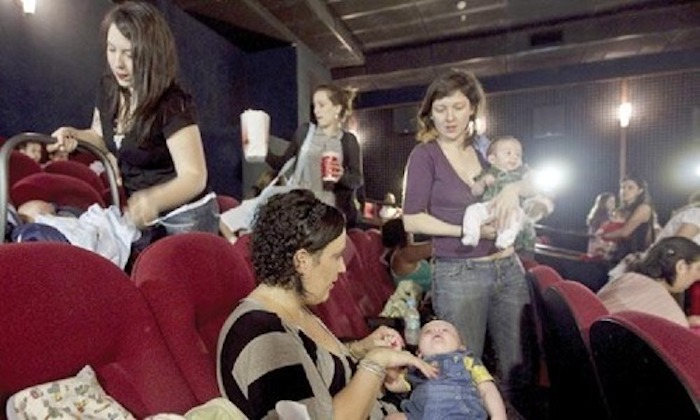 Vì sao trẻ khóc khi xem phim người lớn? - 1