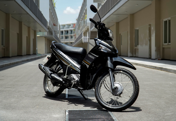 Đánh giá Yamaha Sirius Fi: Gọn nhẹ, ít 'uống' xăng và giá rẻ - 1