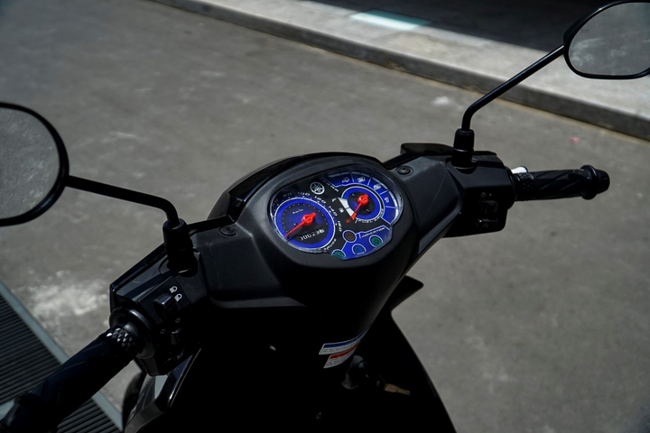 Đánh giá Yamaha Sirius Fi: Gọn nhẹ, ít 'uống' xăng và giá rẻ - 4